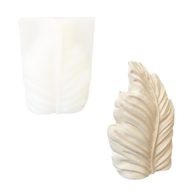 Moule en silicone pour couler un grand ornement de plume. Jesmonite