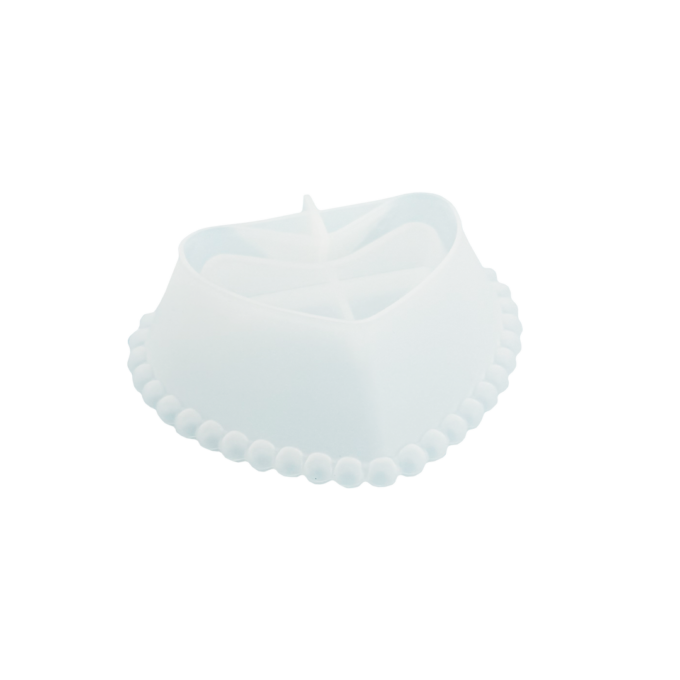 Silicone mould for casting a heart-shaped bowl in Reslin