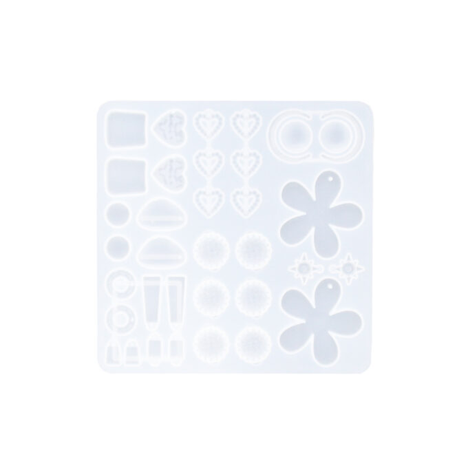 Silicone mould for casting flower-shaped earrings in Reslin