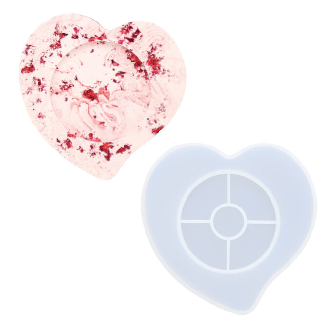 Extra sturdy silicone mould for casting heart-shaped coasters