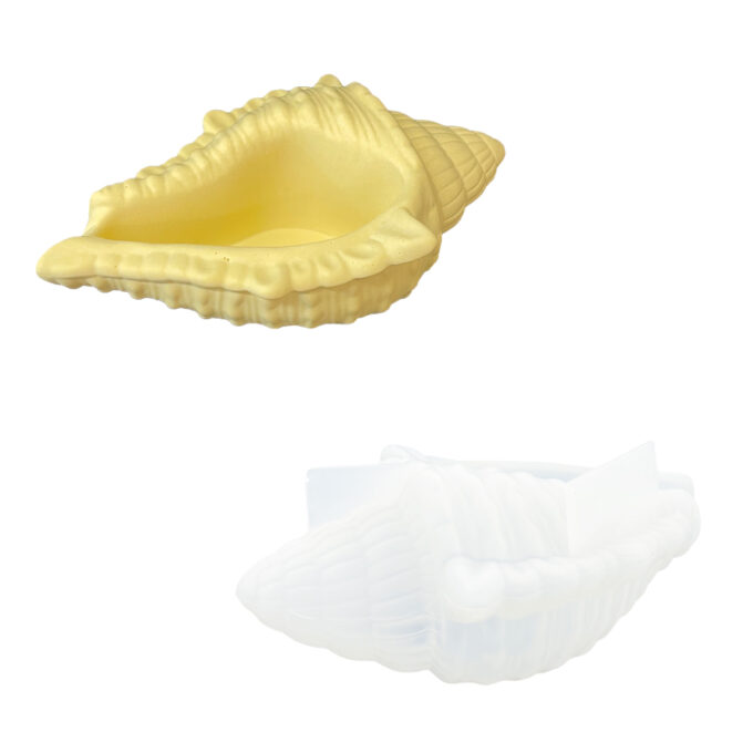 Moule en silicone pour couler un coquillage décoratif. Jesmonite
