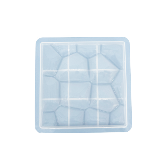 Silicone mould for casting a ring dish in Reslin for jewellery storage